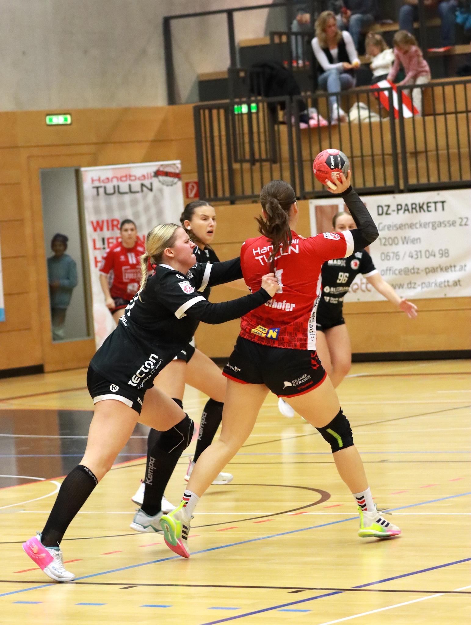 2024-11-09_1_Ginsthofer_Hannah_UHC_Gartenstadt_Tulln_c_Patrick_Grandegger