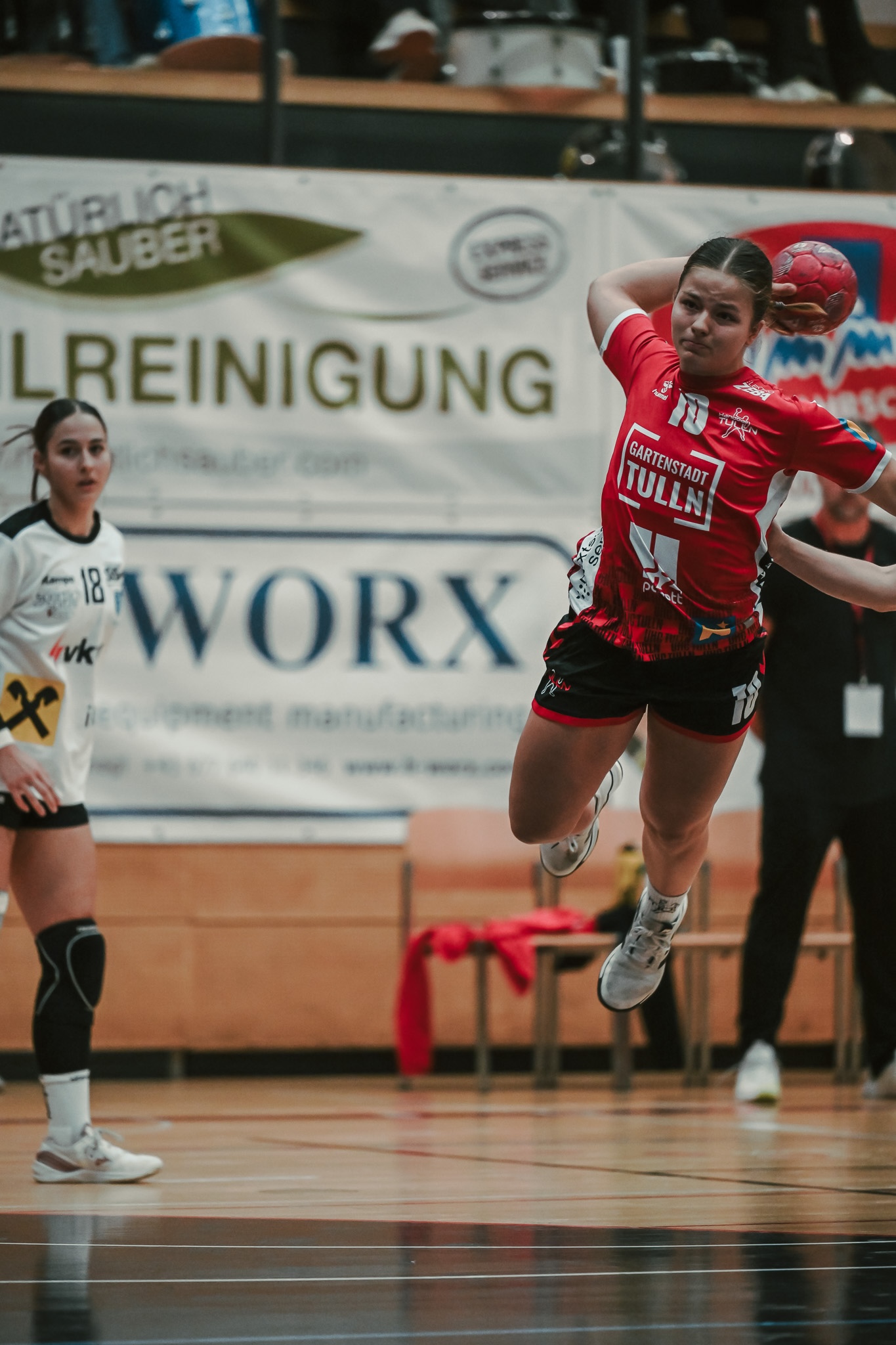 2025-09-27_Arnold_Leonie_UHC_Gartenstadt_Tulln_c_Martin_Payraider