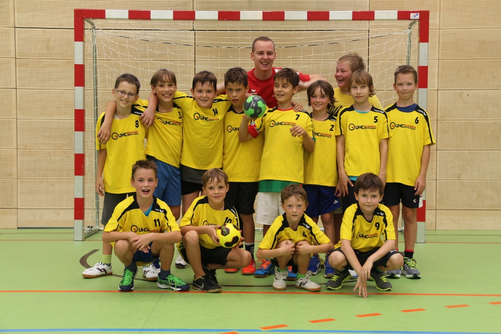 Spieler am Foto: vordere Reihe von links nach rechts: ClaudiusKefeder, Flo Gugerell, Laurenz Lamei, Yannick Gressler hintere Reihe von links nach rechts: Harald Doschek, Lukas Gugerell, Benjamin Grimminger, Benjamin Noss, Nicholas Schilling, Jan Somberg, Alex Schmölz, Samuel Steinböck, Bernhard Kefeder Trainer: Maximilian Brönimann Spieler nicht am Foto: Lukas Büchl, Markus Kefeder, Johannes Sykora
