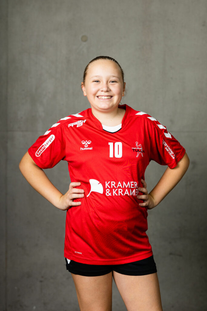 #10 Laura Aigner