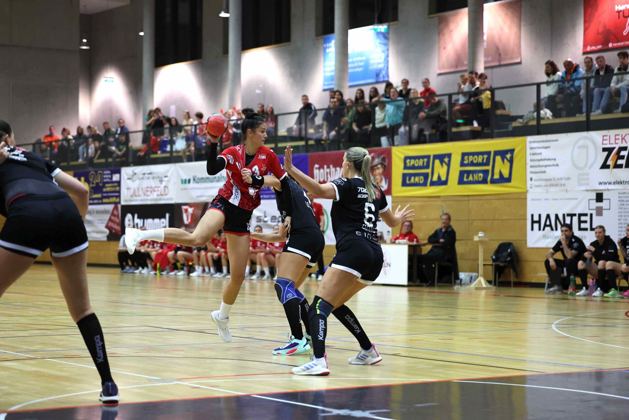 #13 Raphaela Wottawa