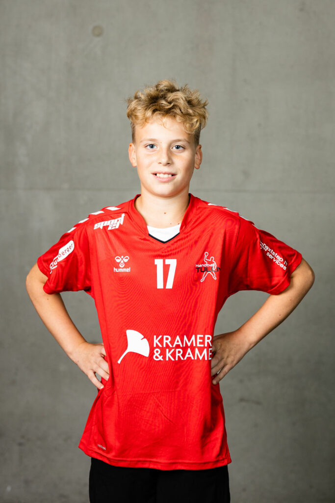 #17 Fabian Emese