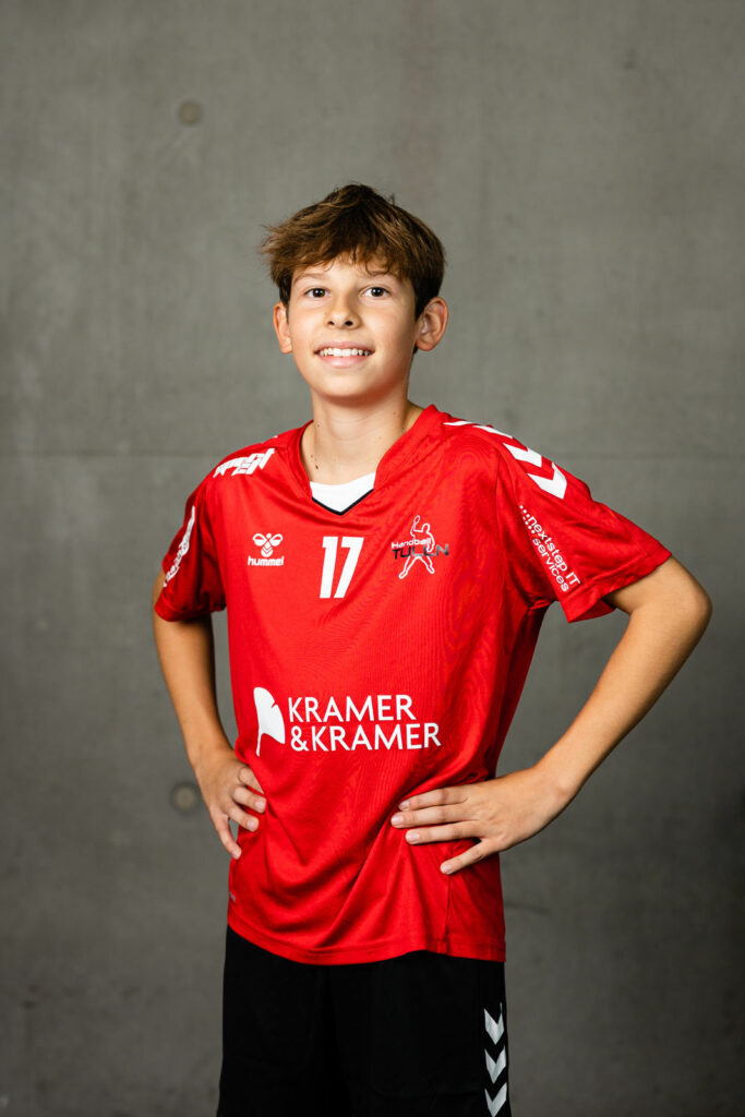 #17 Mateo Peric