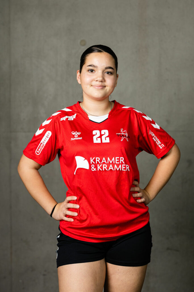 #22 Nikolina Jonovic
