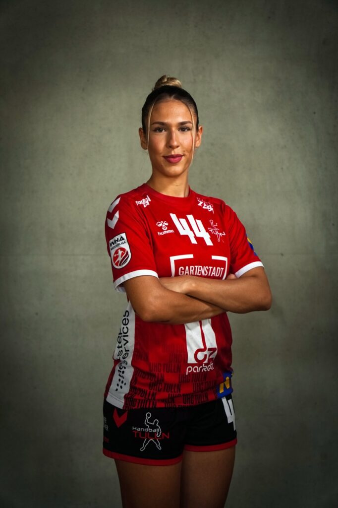 #44 Melanie Baric