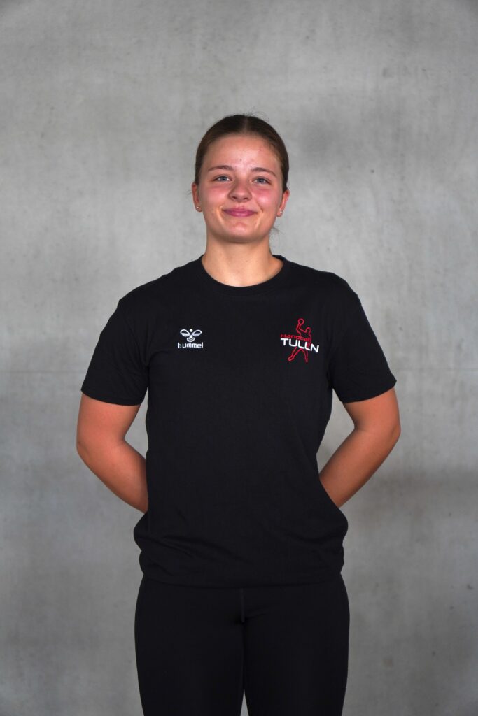 Leonie Arnold
