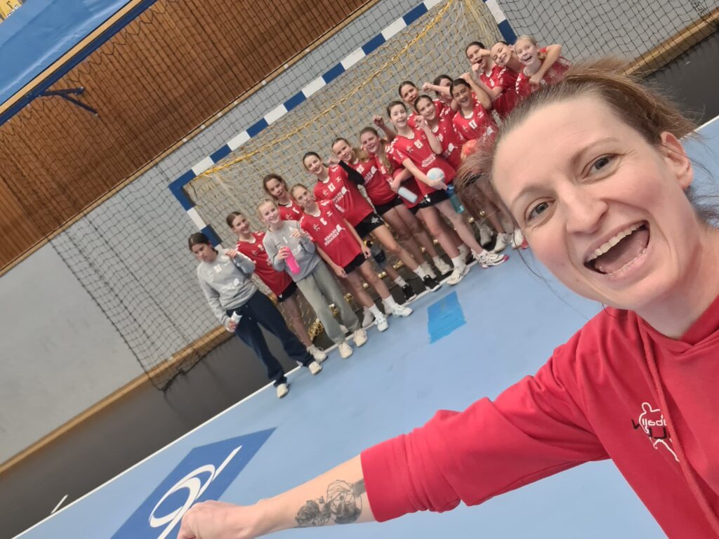 U12W